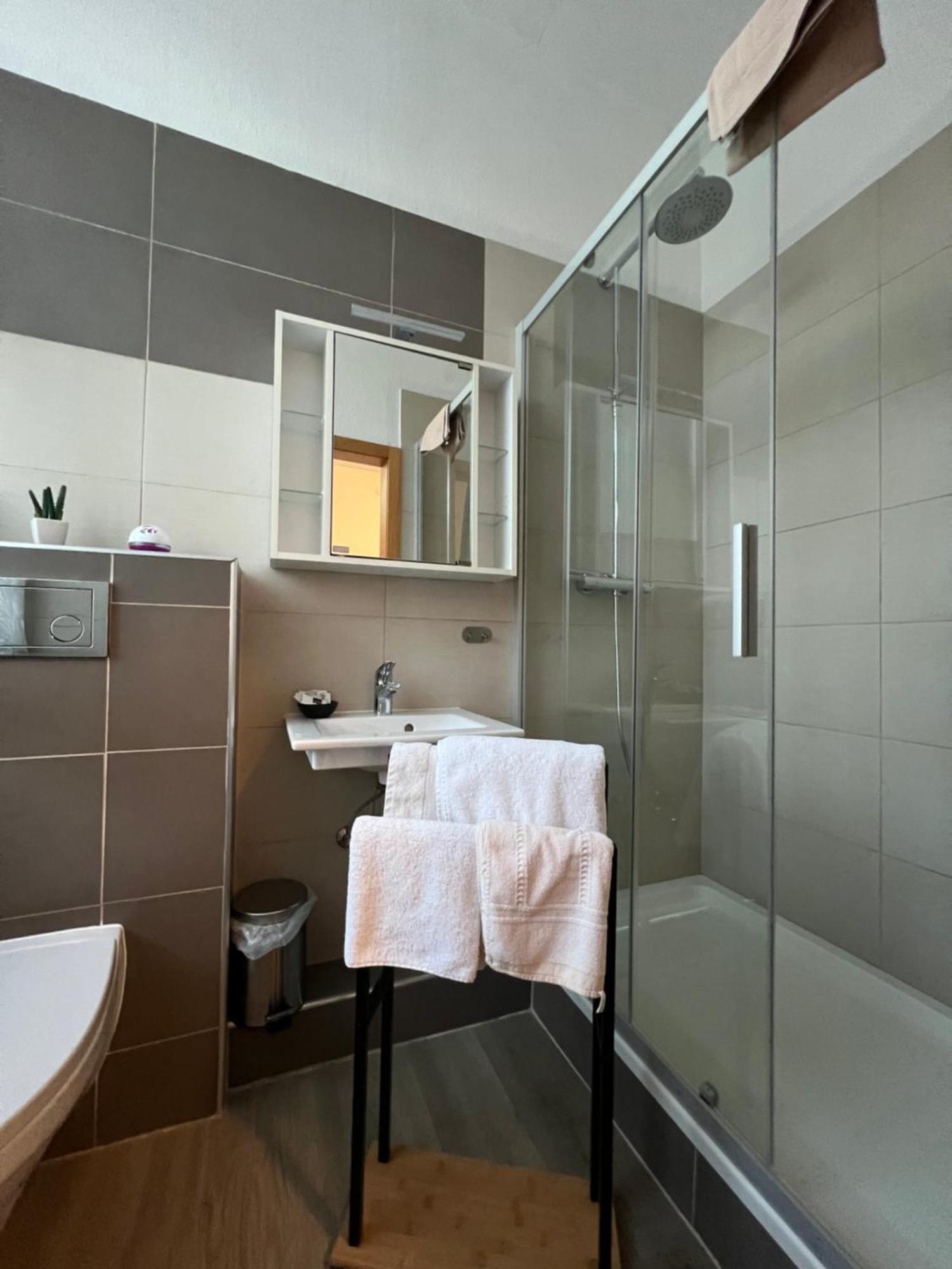 Hotel Steinhoff Freden Bagian luar foto