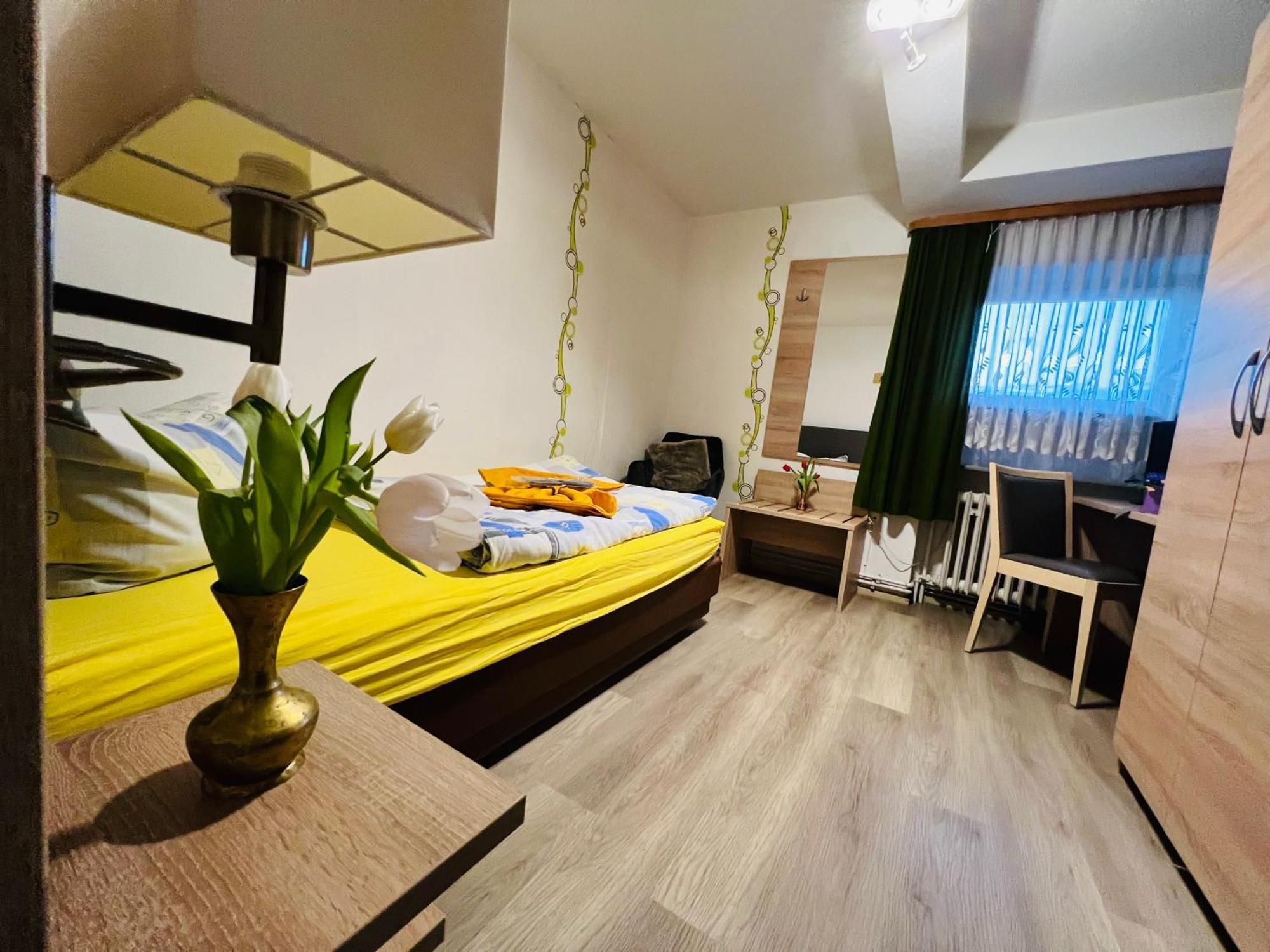 Hotel Steinhoff Freden Bagian luar foto
